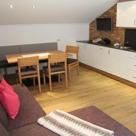 Feierabendhof * Ischgl